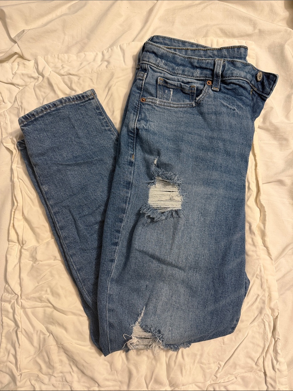 Old Navy Women’s Distressed Blue Denim Jeans - High Rise OG Straight Fit